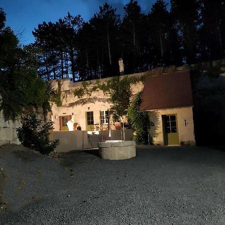 Aux Trois Tilleuls Acomodação com café da manhã Loches Exterior foto