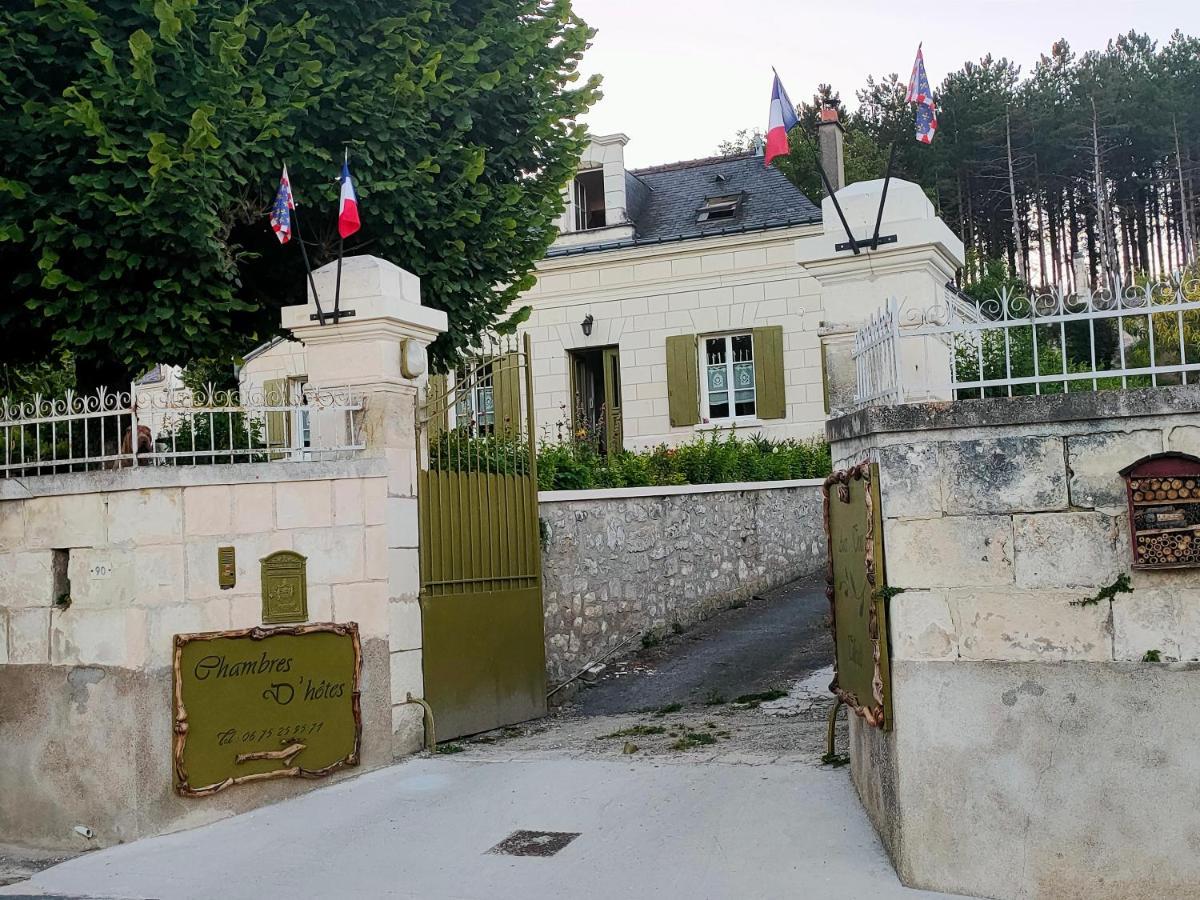 Aux Trois Tilleuls Acomodação com café da manhã Loches Exterior foto